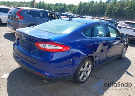 2014 Ford Fusion S z USA, uszkodzony, nr VIN 1FA6P0G77E5401358